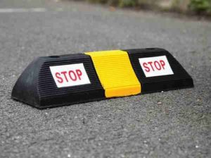 Rubber Wheel Stop reduced 480x359 min 300x224 1 Concrete, Steel, Plastic, or Rubber Wheel Stops 3 Rubber Wheel Stop reduced