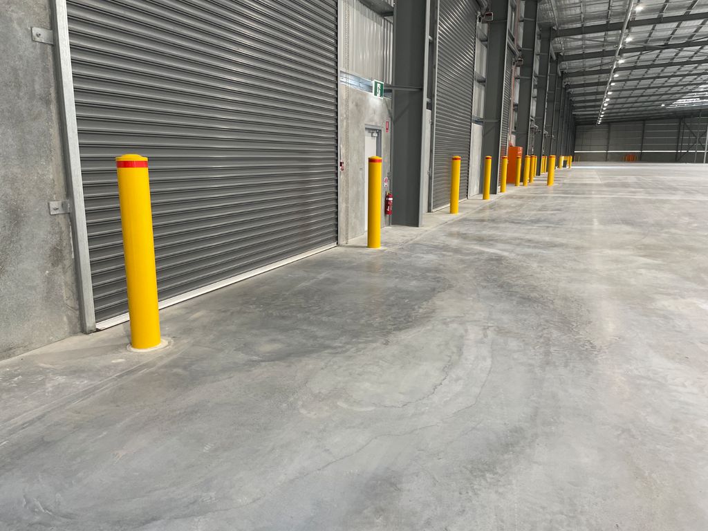 Image Extra Bollard Installation03 Bollard Installation 18 Image Extra Bollard Installation03 Bollard Installation 17